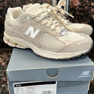 New Balance 2002R Beige/Tan Sneakers
